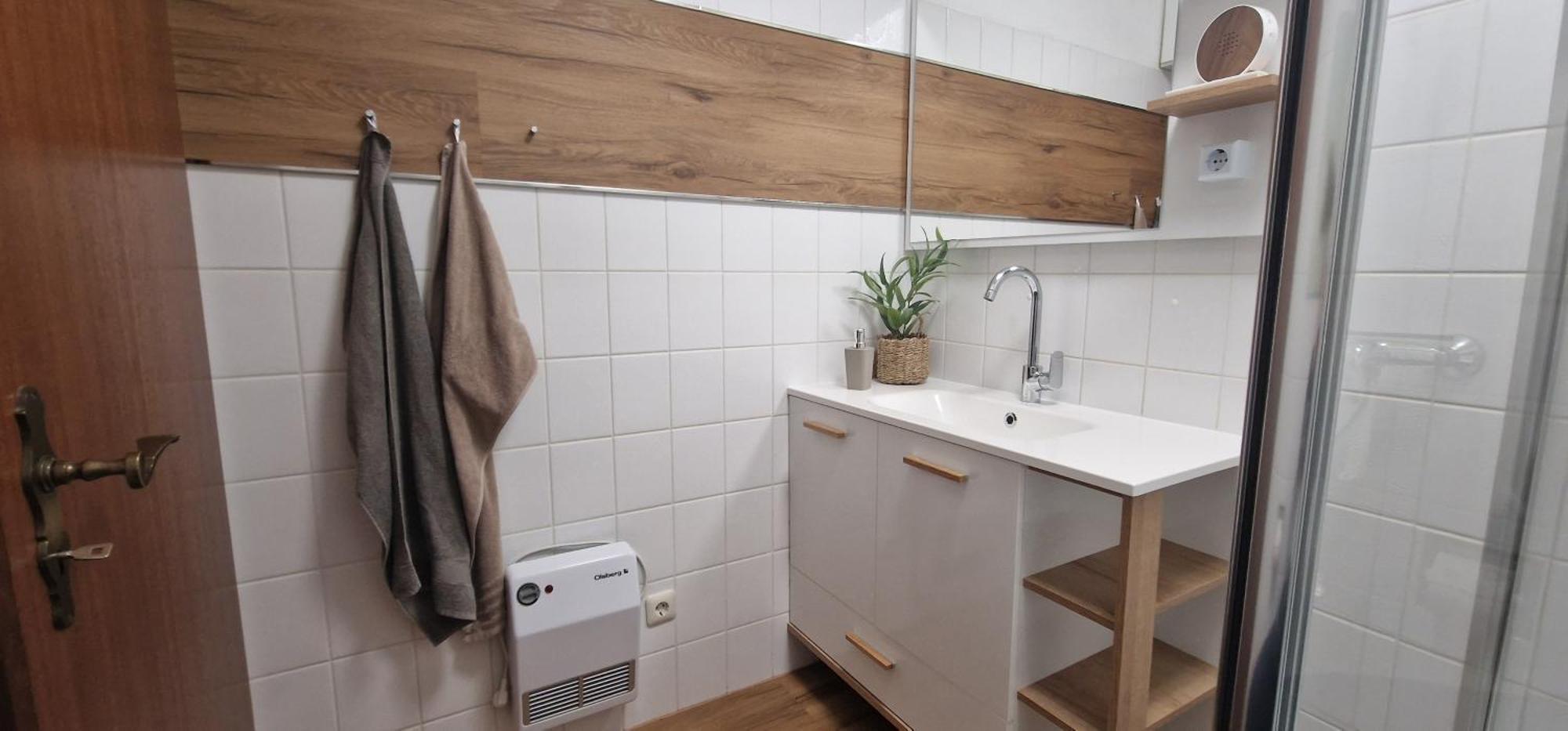 Ferienwohnung Zeitlos, gigantischer Seeblick, WLAN, Kamin, gerne mit Hund Winterberg Exterior foto